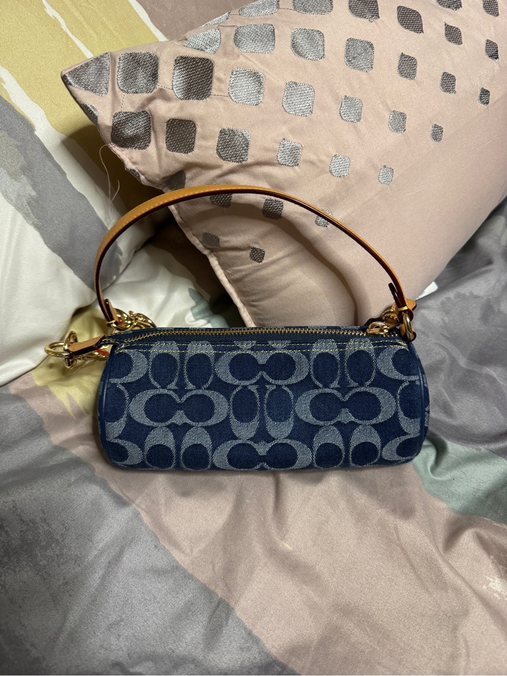 Coach Outlet 2025 Denim Nolita Barrel